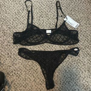 Nasty Gal Intimates Set size 22